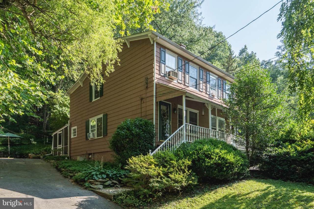 410 Spackman Lane - Photo 1