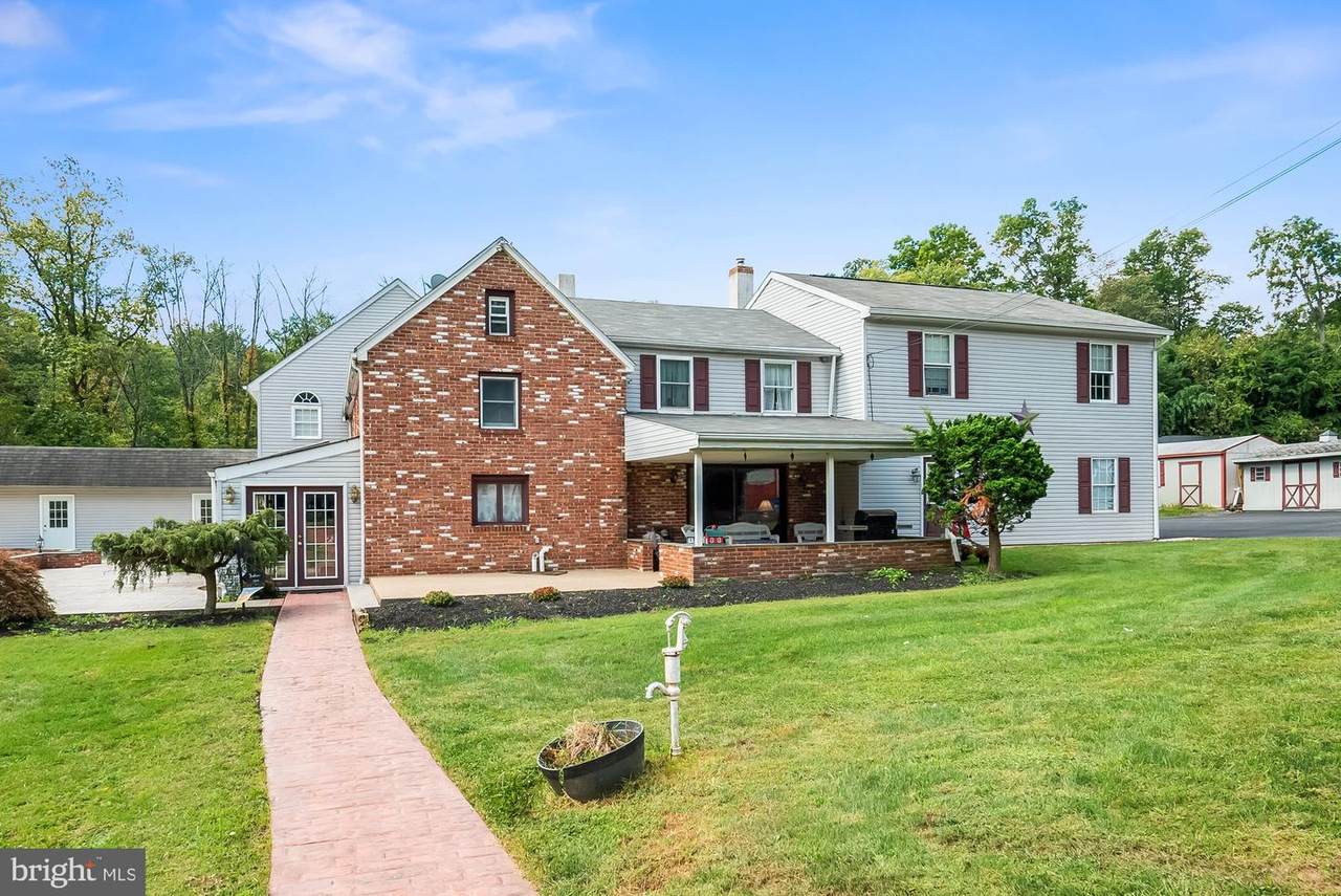 830 Catch Basin Road - Photo 1