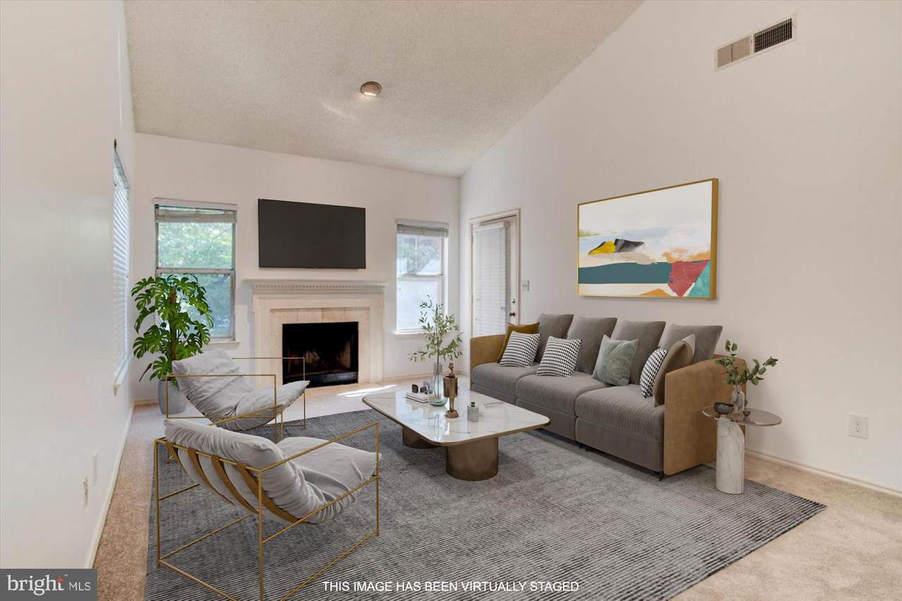 4404 Helmsford Lane - Photo 1