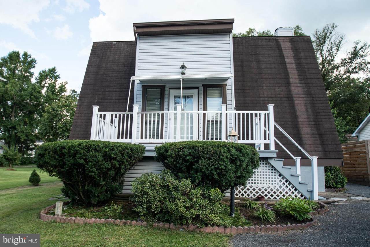 1407 Harvey Avenue - Photo 1