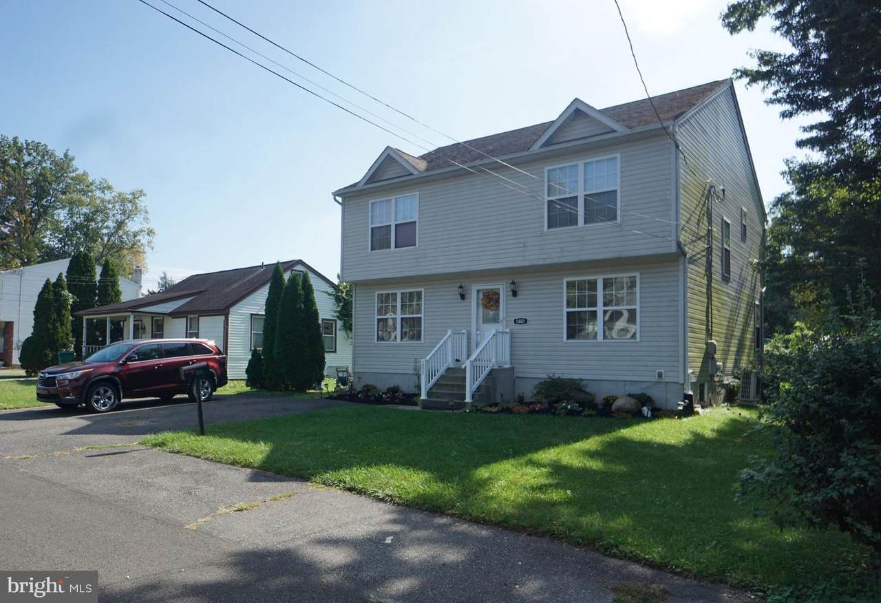 1801 Willow Avenue - Photo 1
