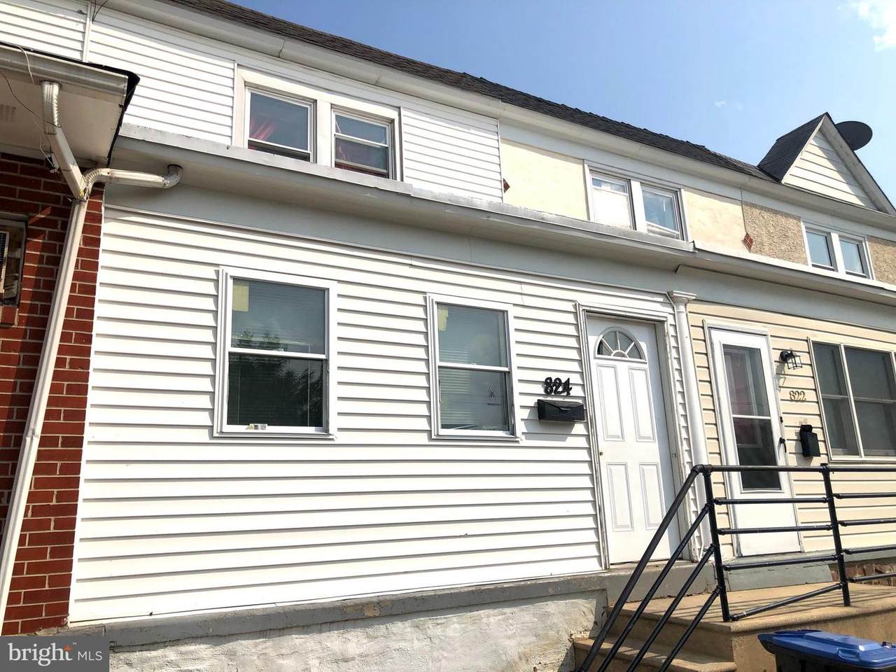 824 Haws Avenue - Photo 1