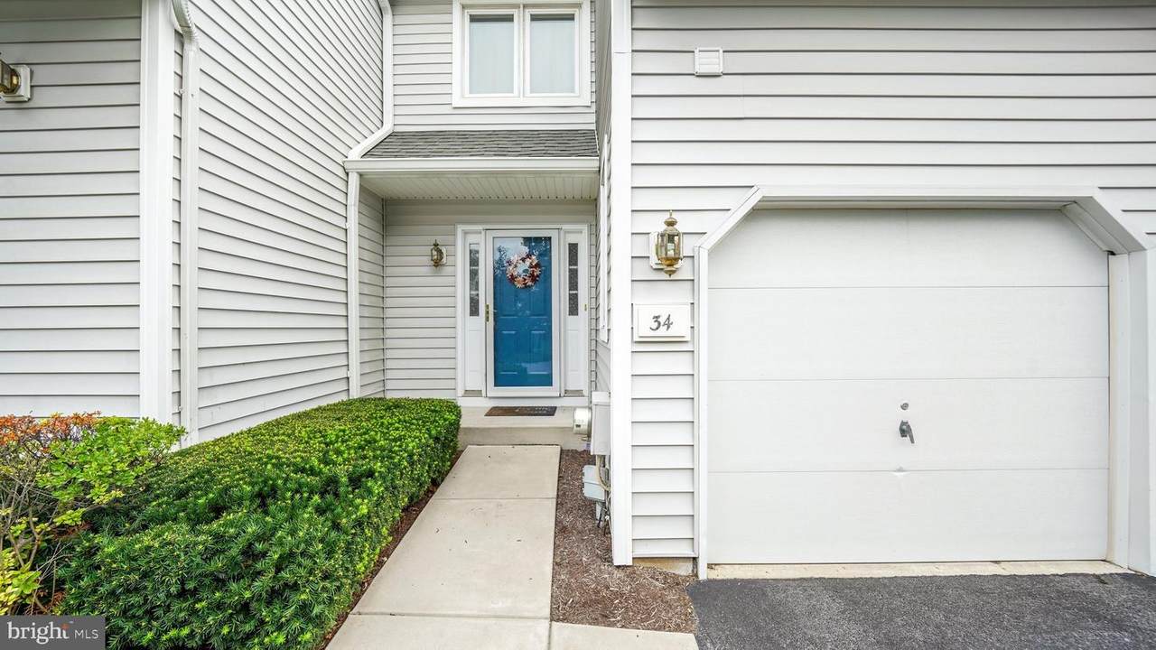 34 Orchard Avenue - Photo 1