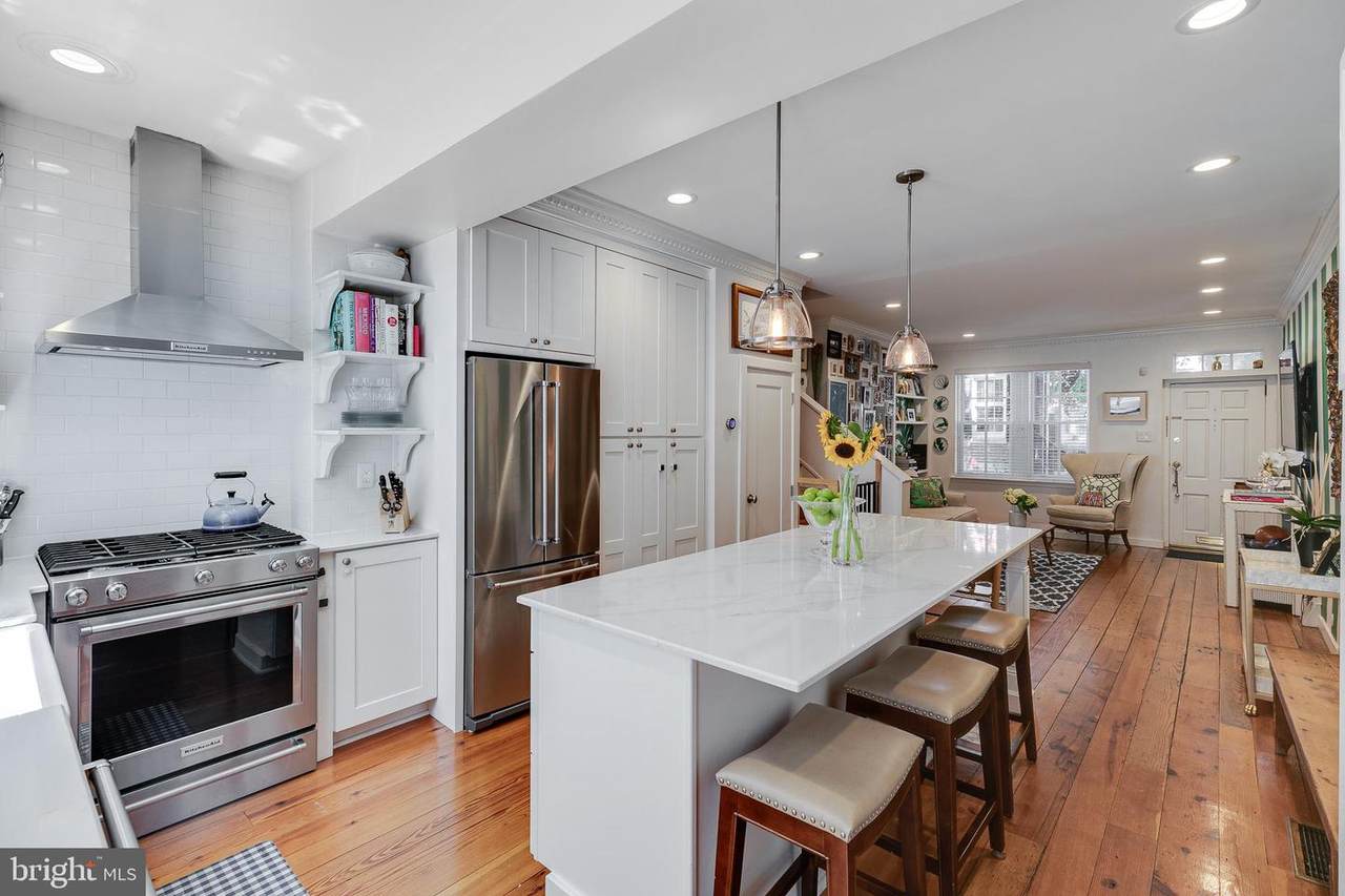 1816 Addison Street - Photo 1