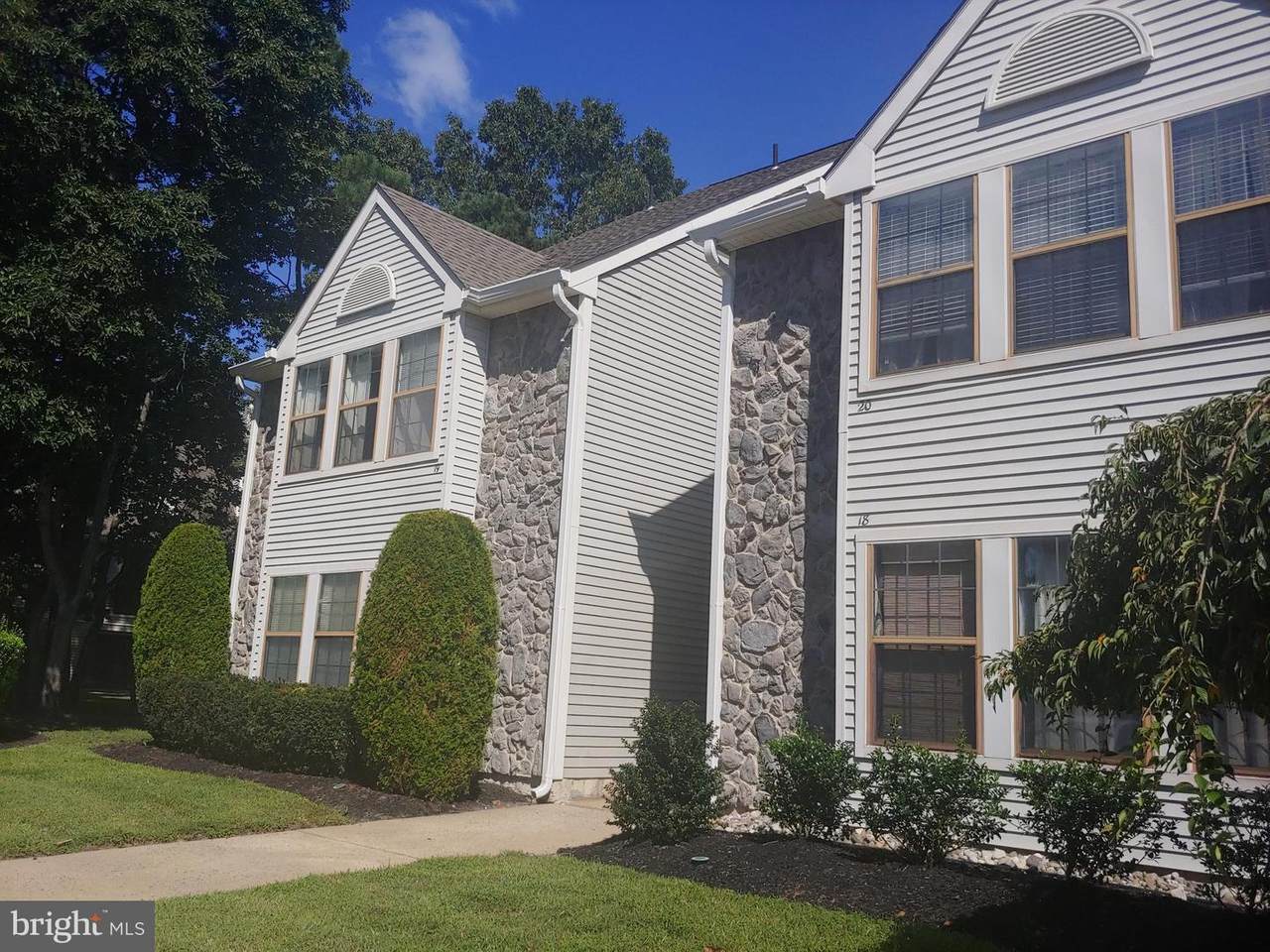 19 Summit Court - Photo 1