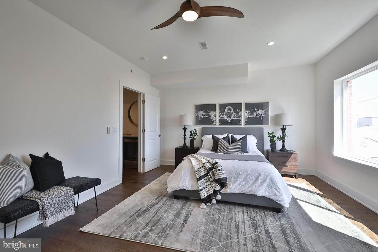 1129 Germantown Avenue - Photo 1