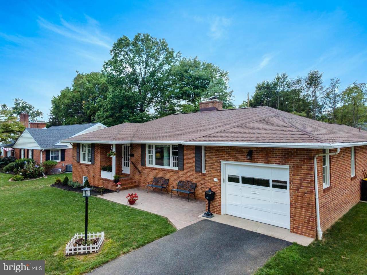 711 Halstead Road - Photo 1