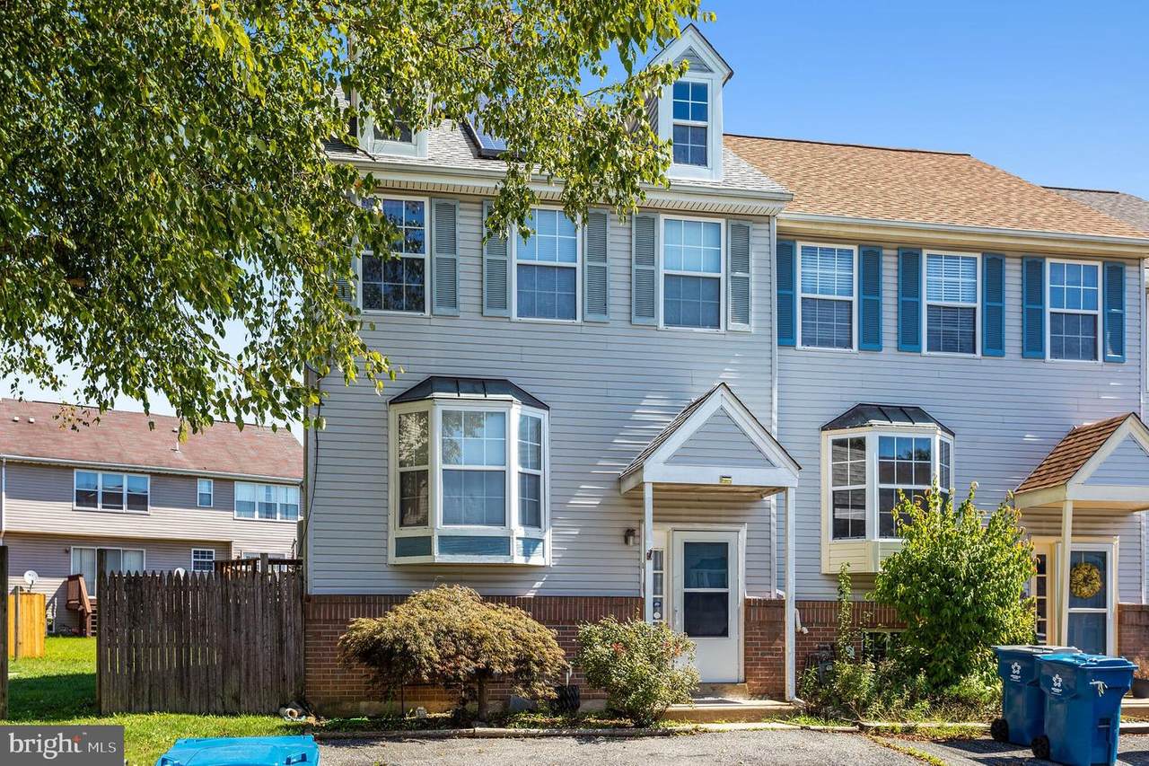 16 Winton Lane - Photo 1