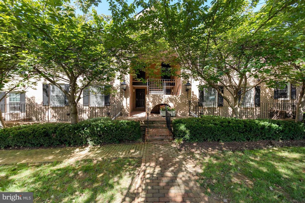 5702 Brewer House Circle - Photo 1