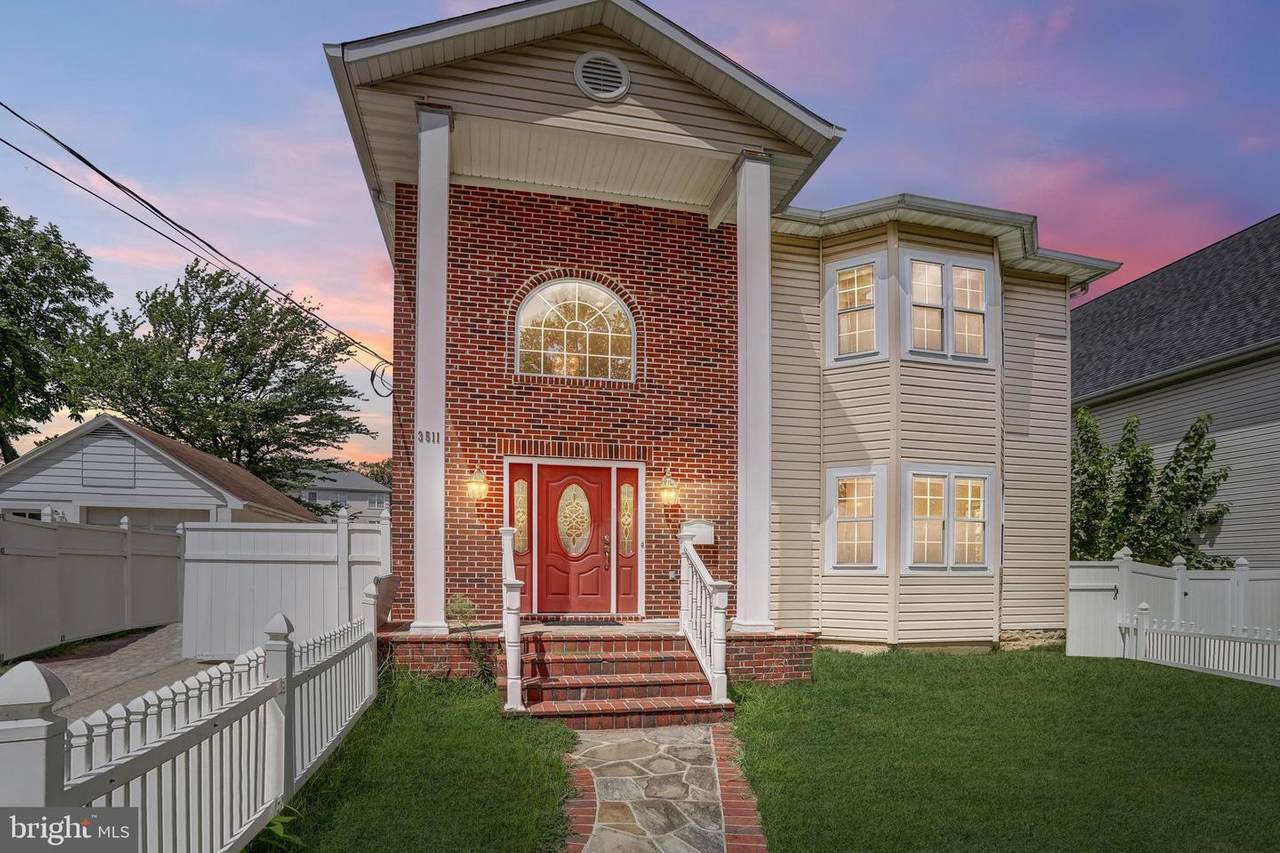 3511 16TH Street - Photo 1