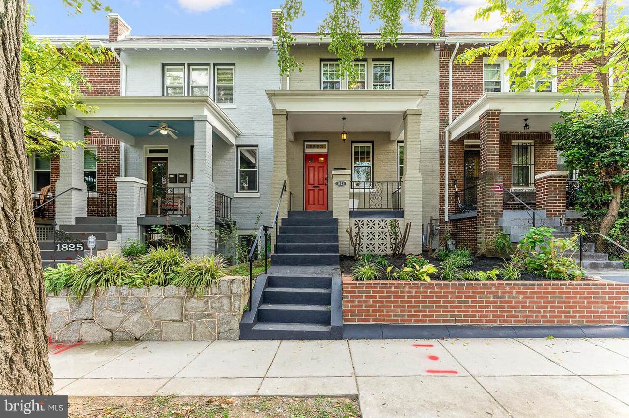 1823 Burke Street - Photo 1