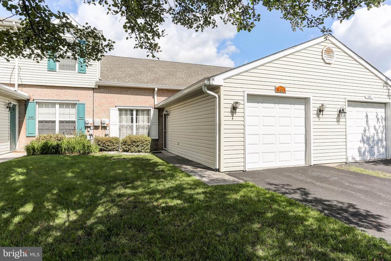 163 Tory Circle - Photo 1