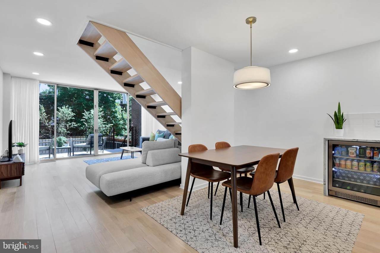 344 N Street - Photo 1