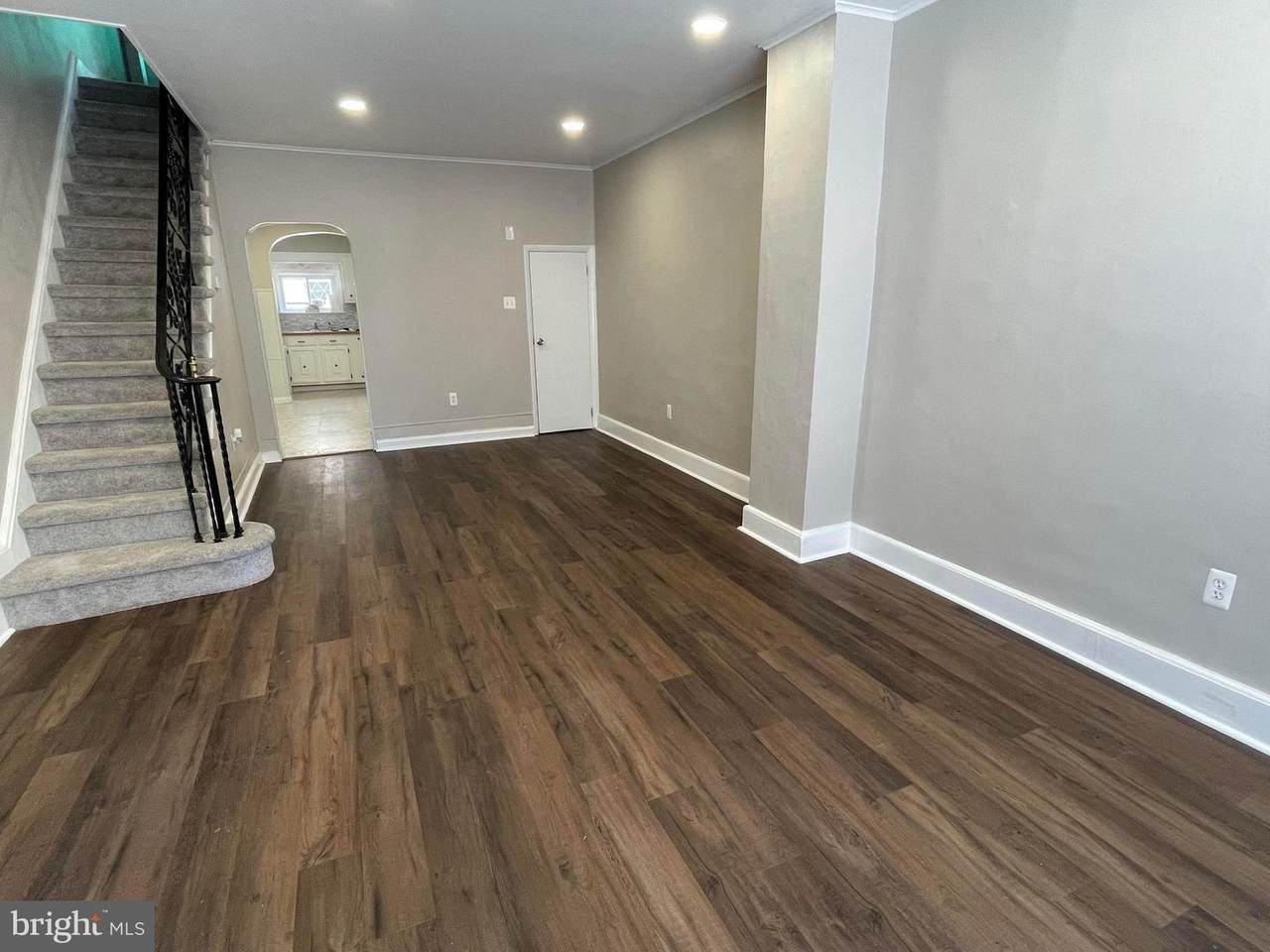 2205 Garnet Street - Photo 1