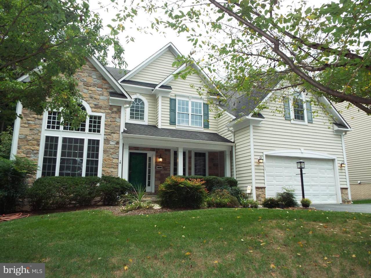 6324 Summer Sunrise Drive - Photo 1