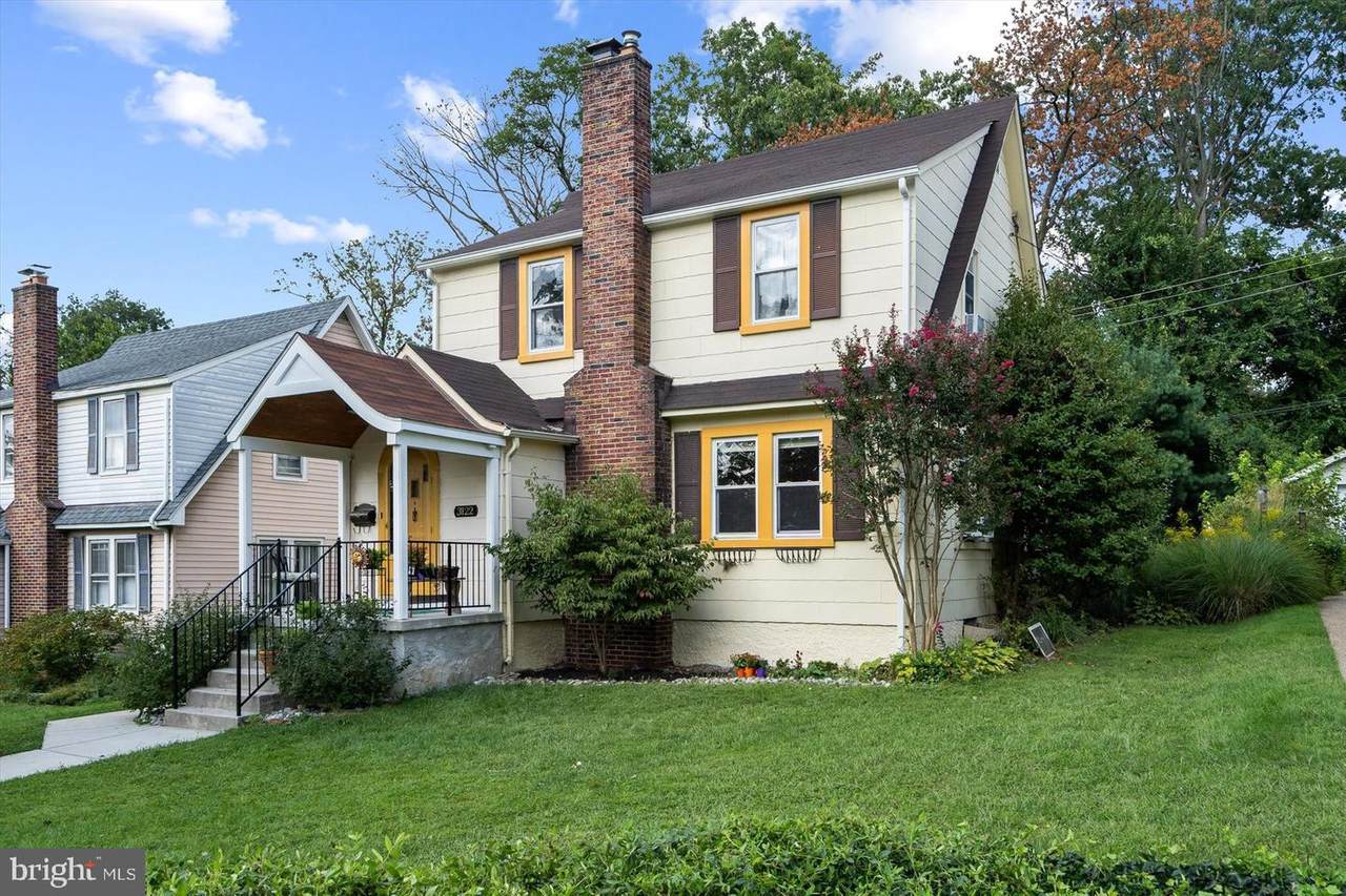 3122 Glendale Avenue - Photo 1