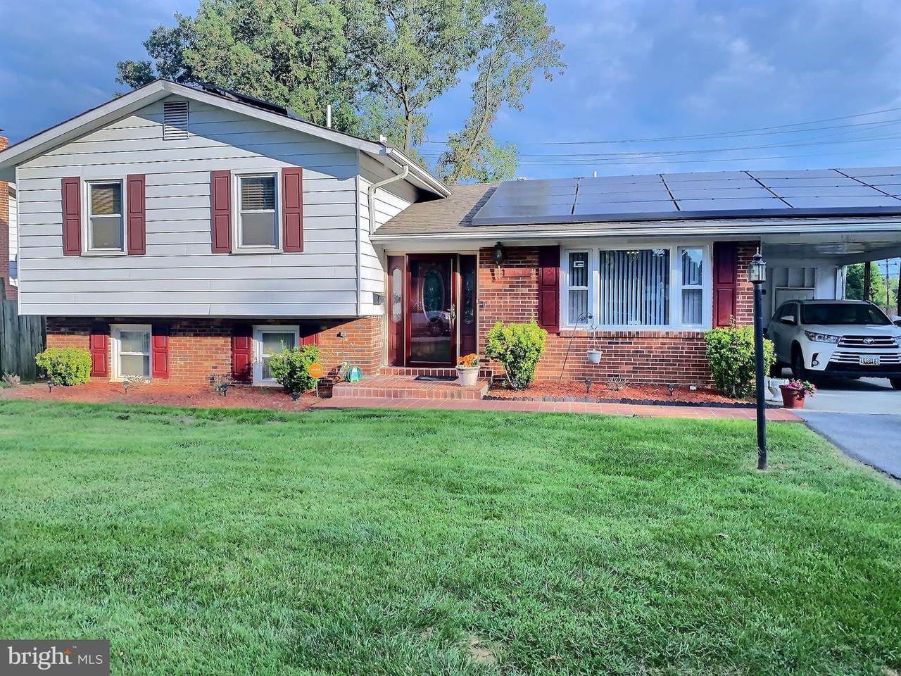 9003 Walkerton Drive - Photo 1