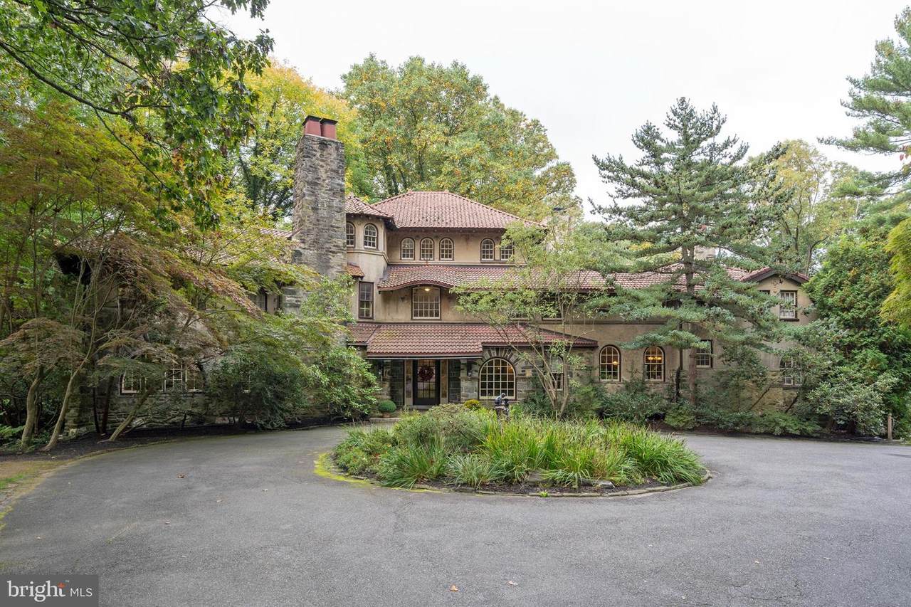 1 Roylencroft Lane - Photo 1