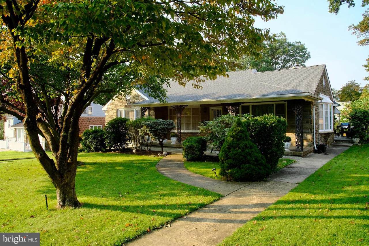 4408 Barry Road - Photo 1