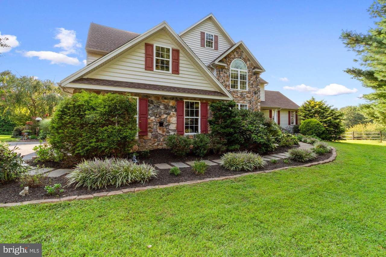 592 Creek Road - Photo 1
