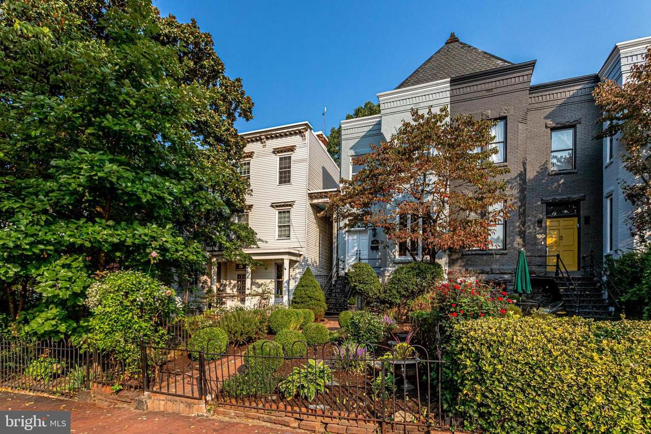 178 North Carolina Avenue - Photo 1
