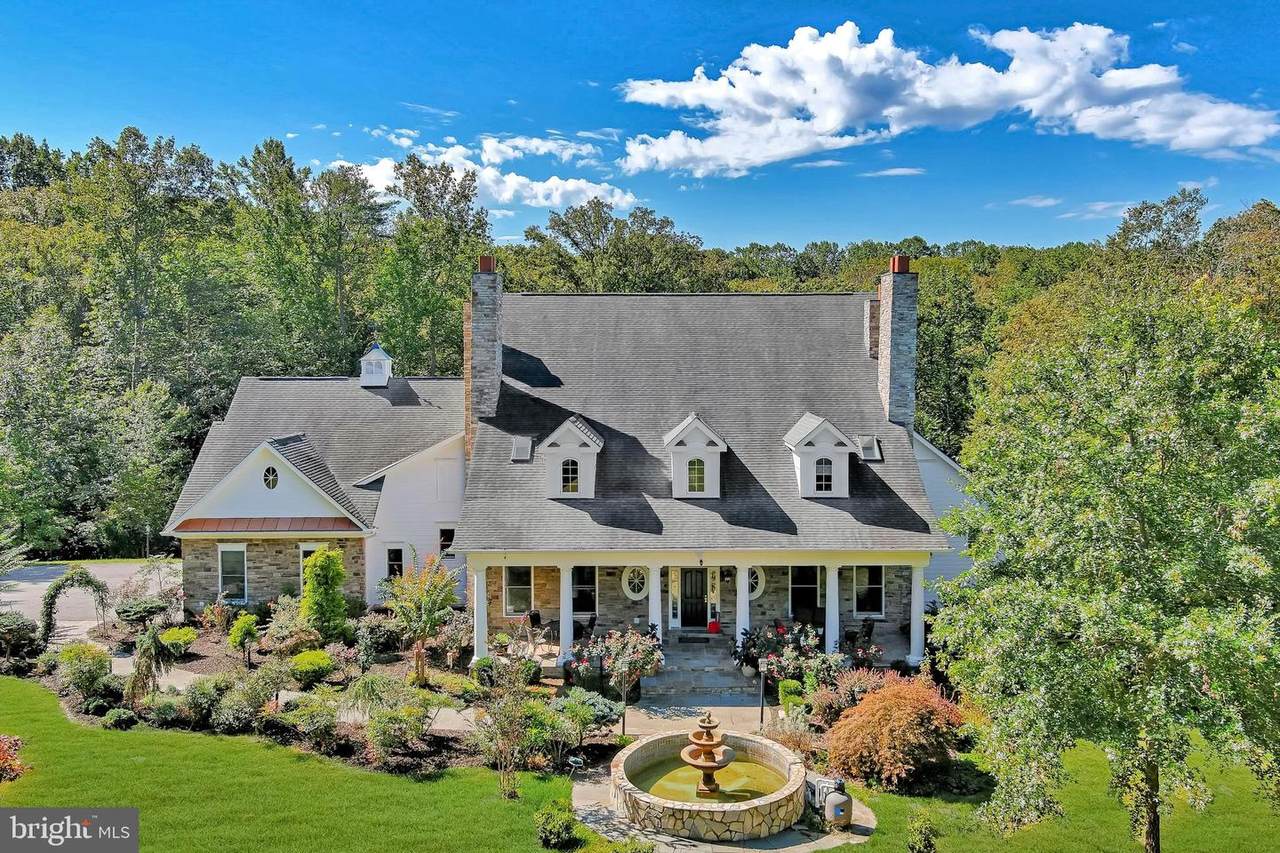 10121 Hampton Road - Photo 1