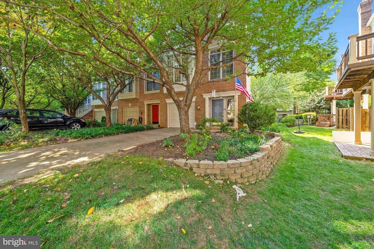 4664 Kinsey Lane - Photo 1