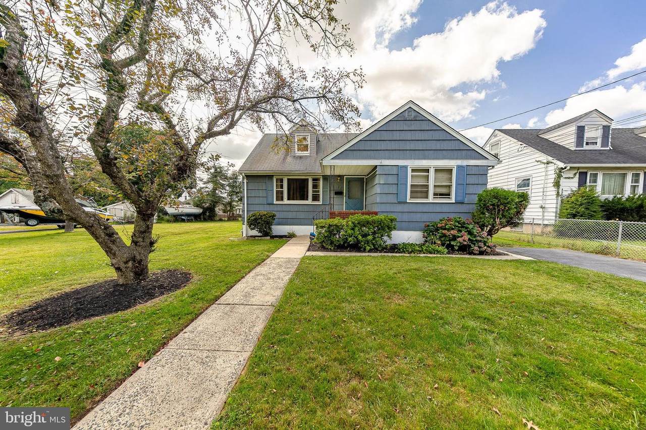 47 Main Boulevard - Photo 1