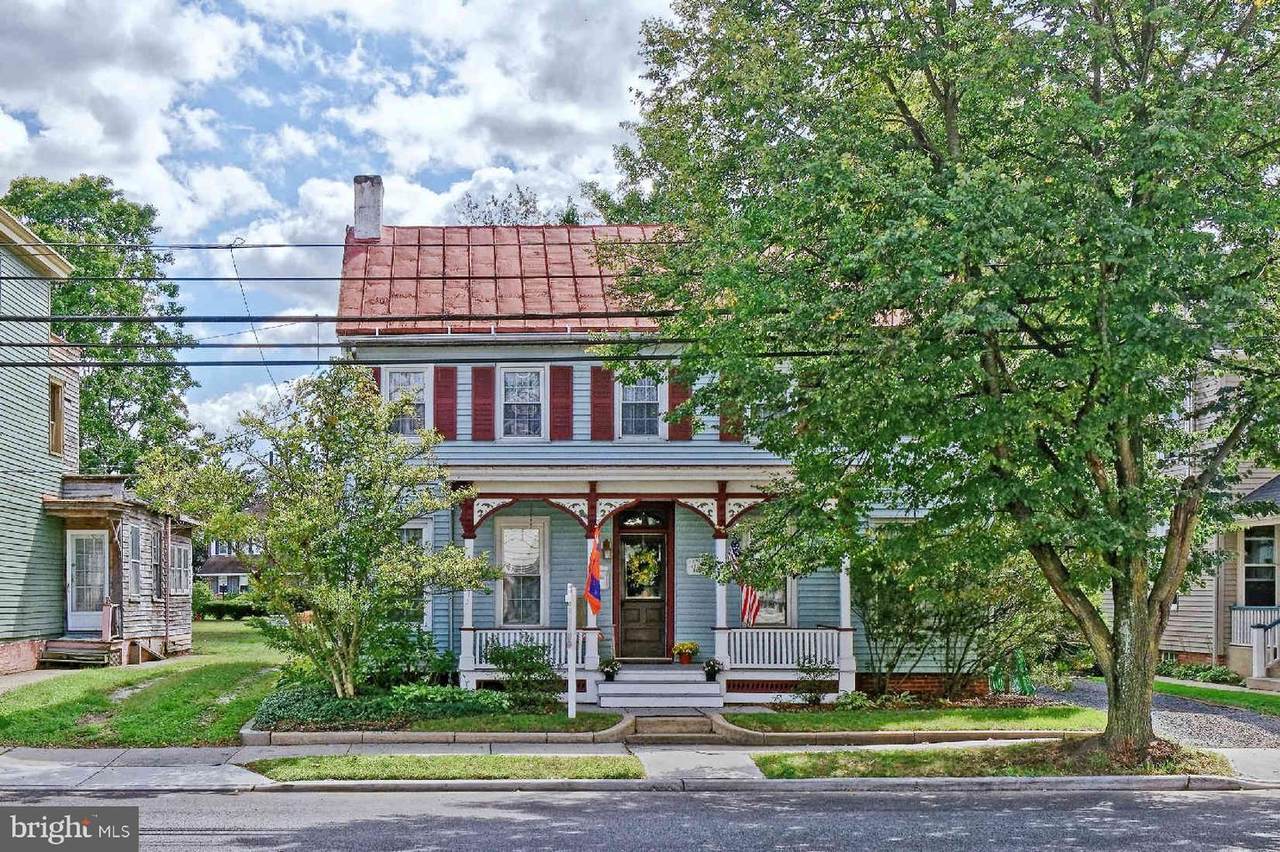 42 West Avenue - Photo 1