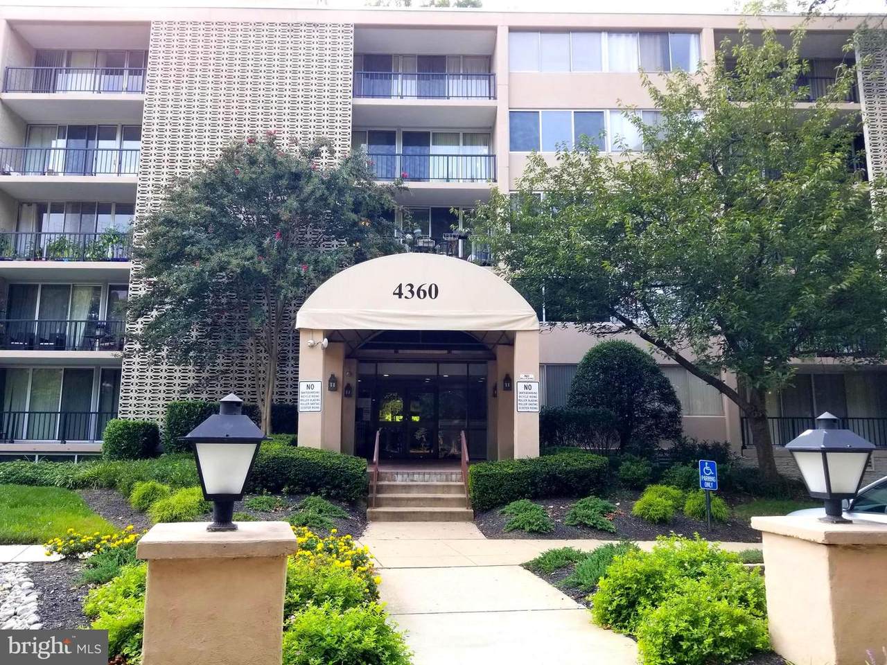 4360 Ivymount Court - Photo 1