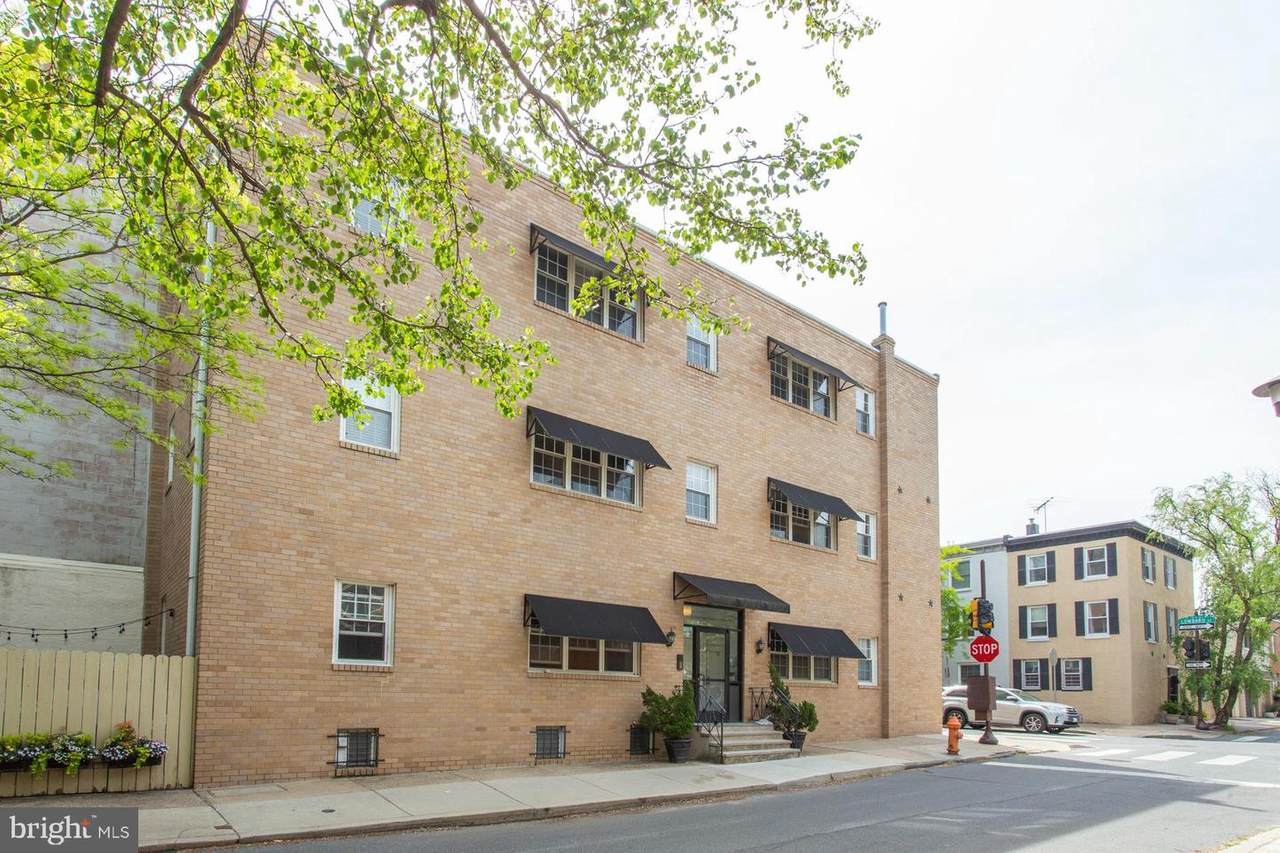 2531 Lombard Street - Photo 1