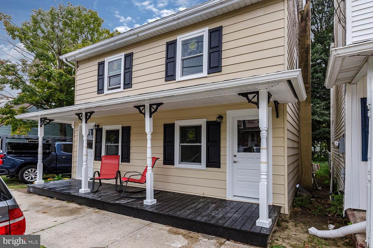 38 Plum Street - Photo 1