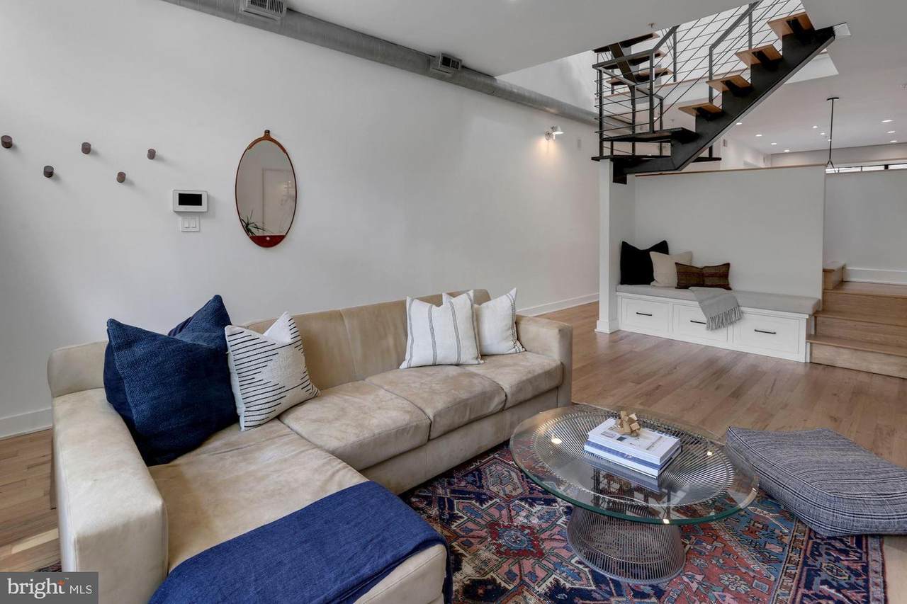 2114 10TH Street - Photo 1