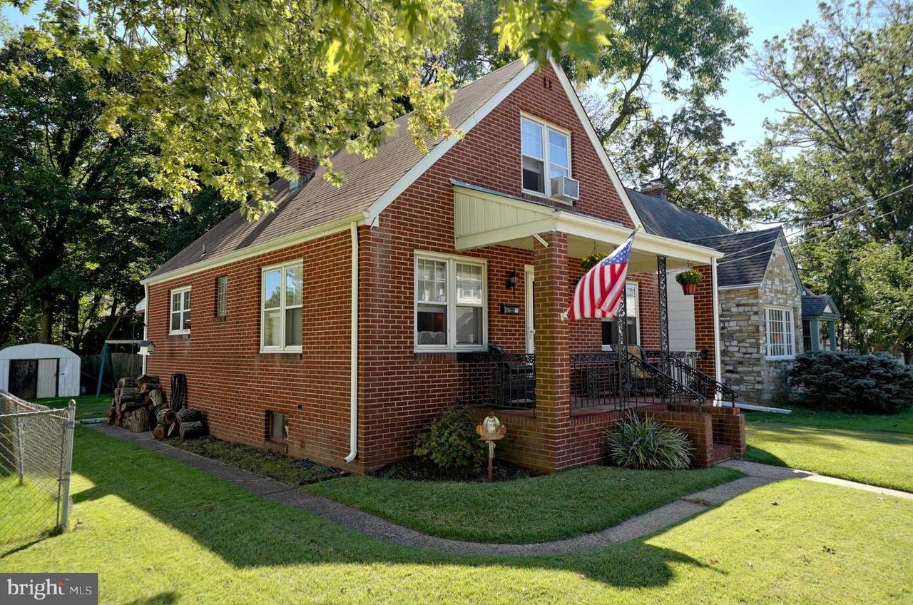 14 Stacy Ave - Photo 1