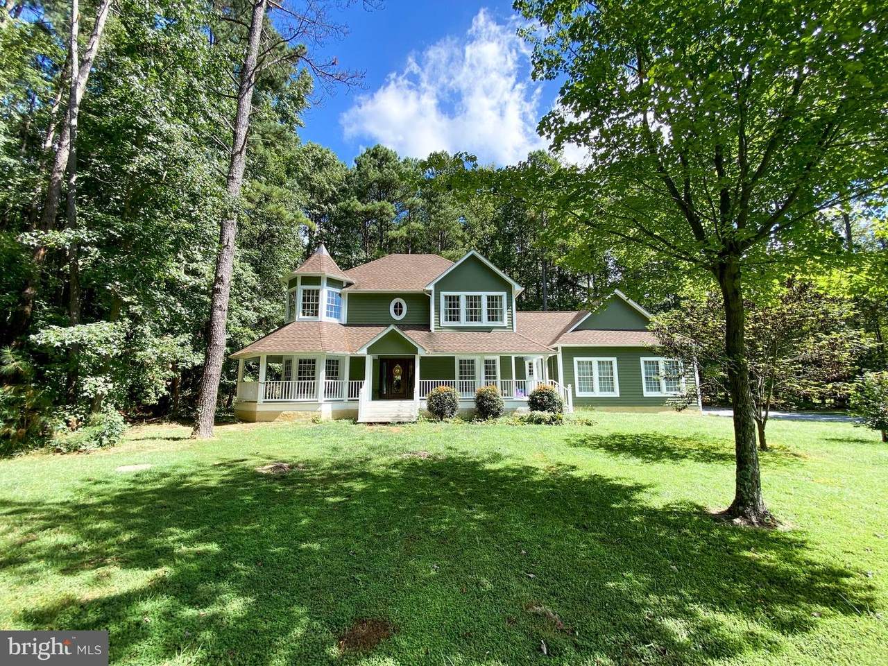 38370 Collins Road - Photo 1
