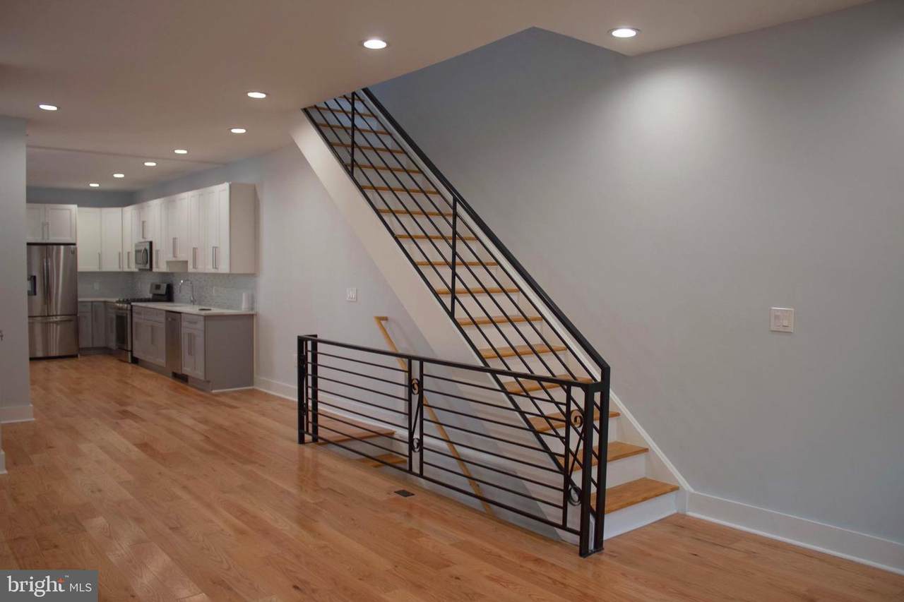 2341 Ann Street - Photo 1