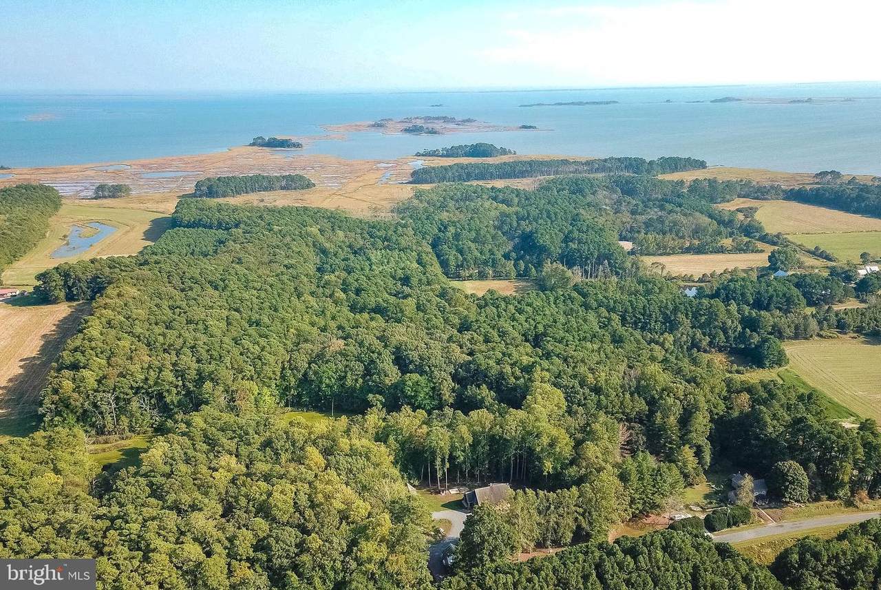 2550 Bayview Road - Photo 1