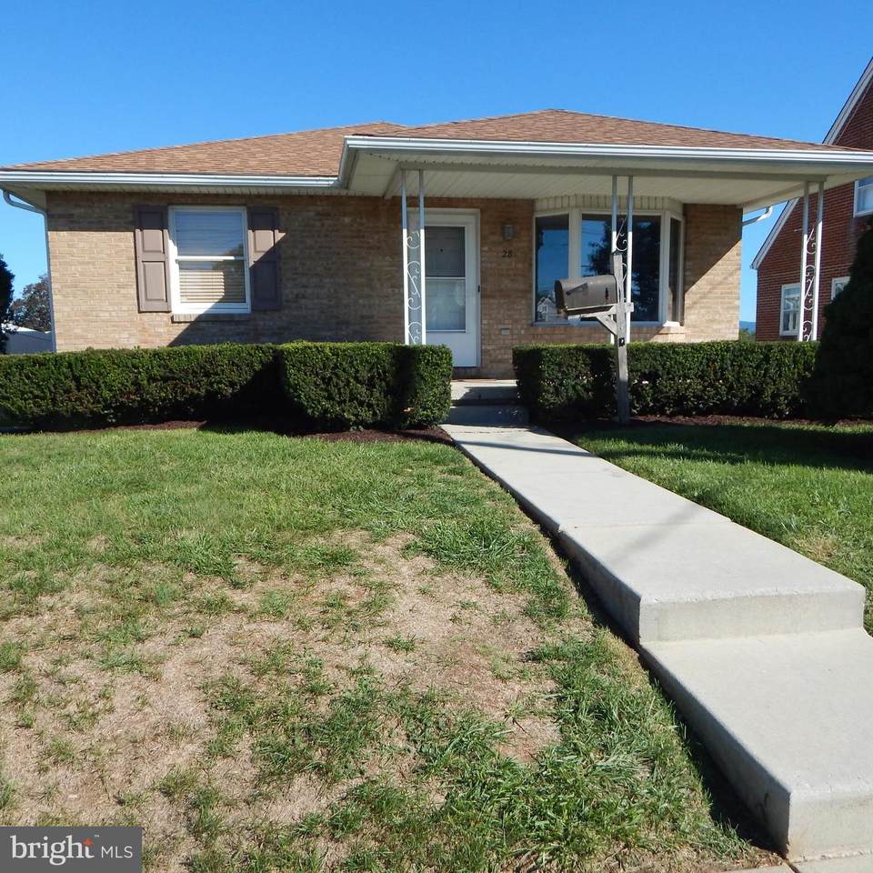 28 Cleveland Avenue - Photo 1