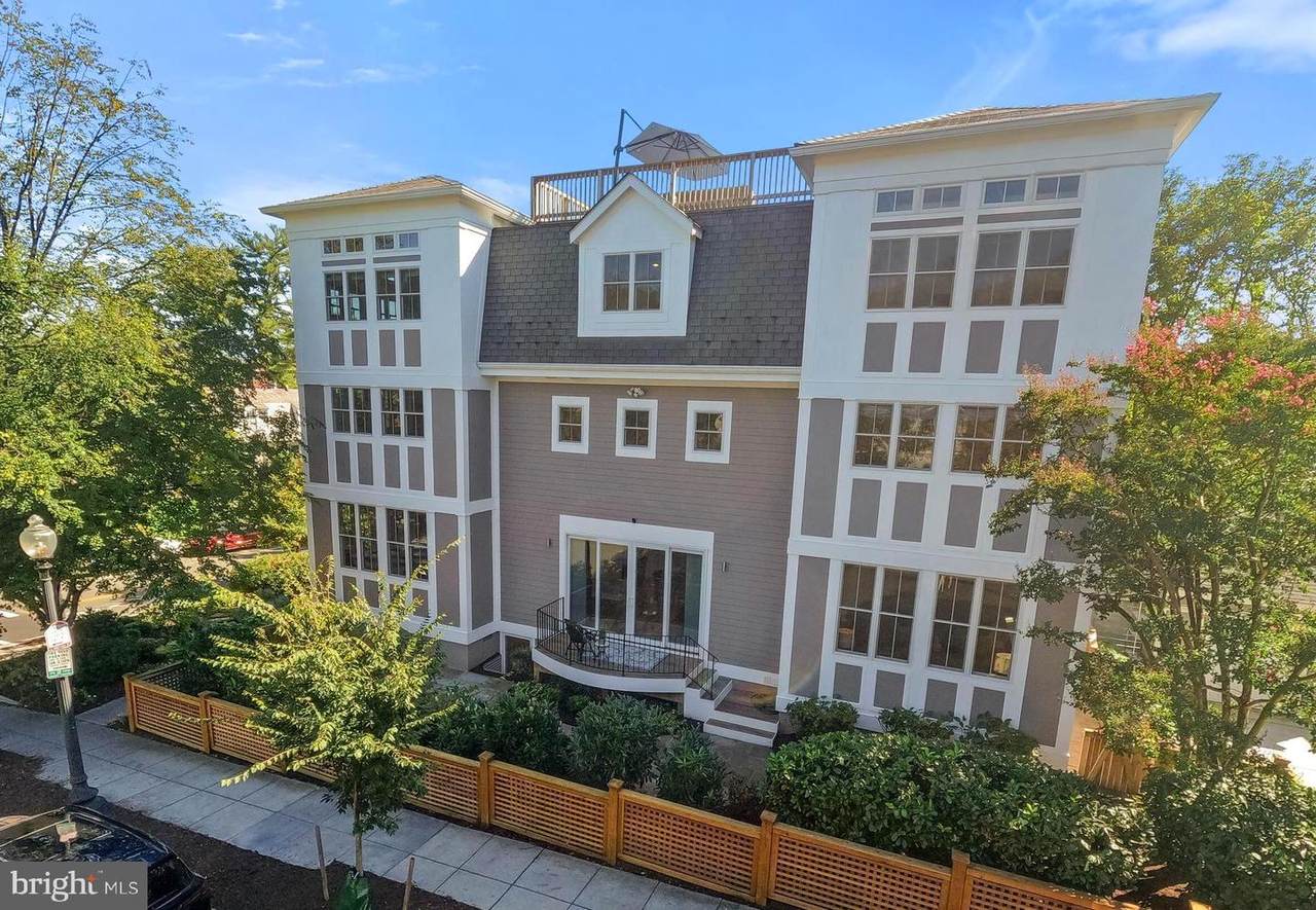 3700 T Street - Photo 1