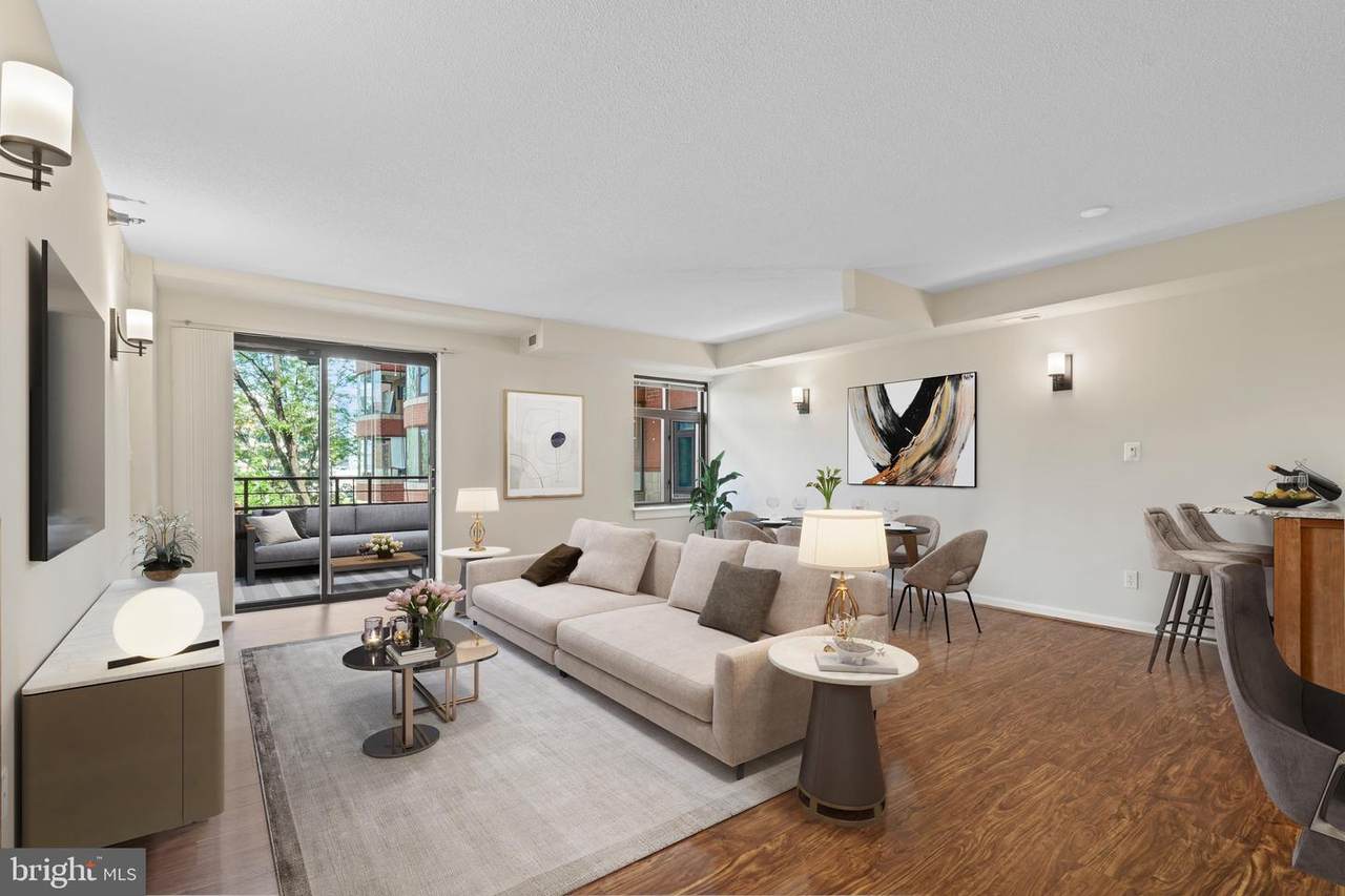 2400 Clarendon Boulevard - Photo 1