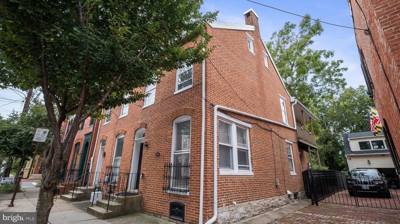 38 3RD Street - Photo 1