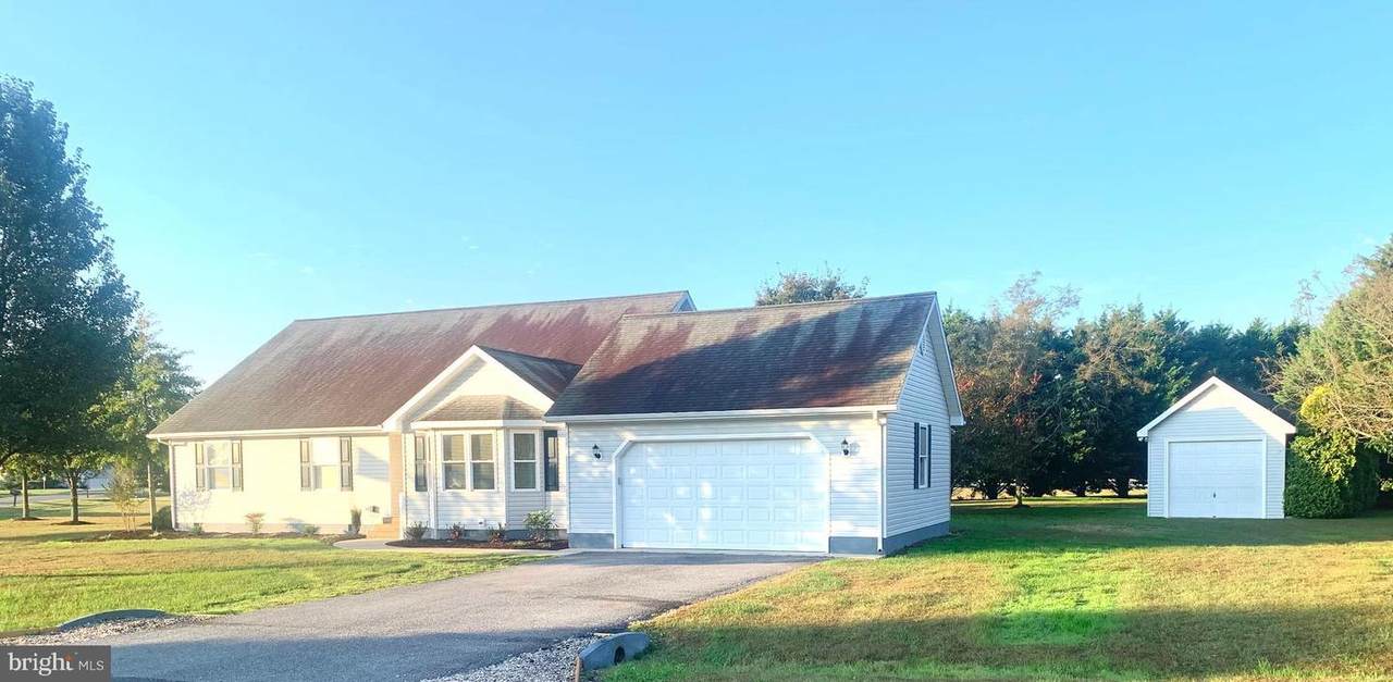 27359 Shawnee Court - Photo 1