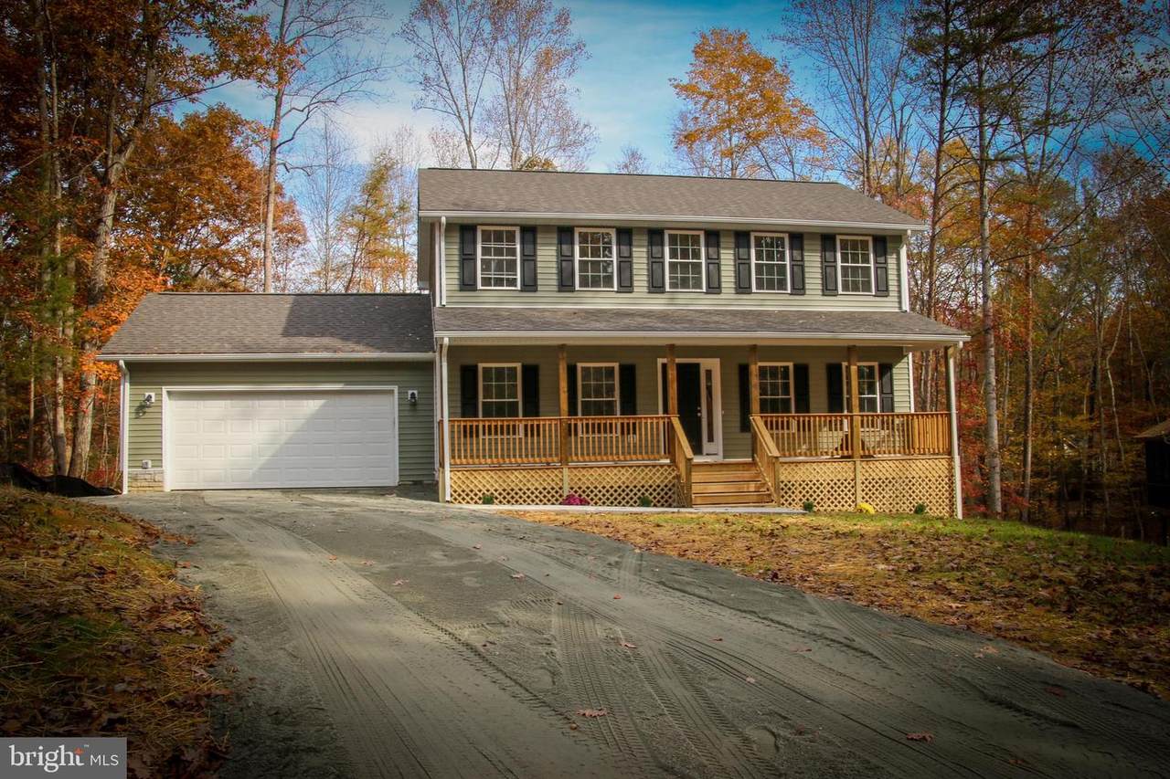 118 Butler Circle - Photo 1