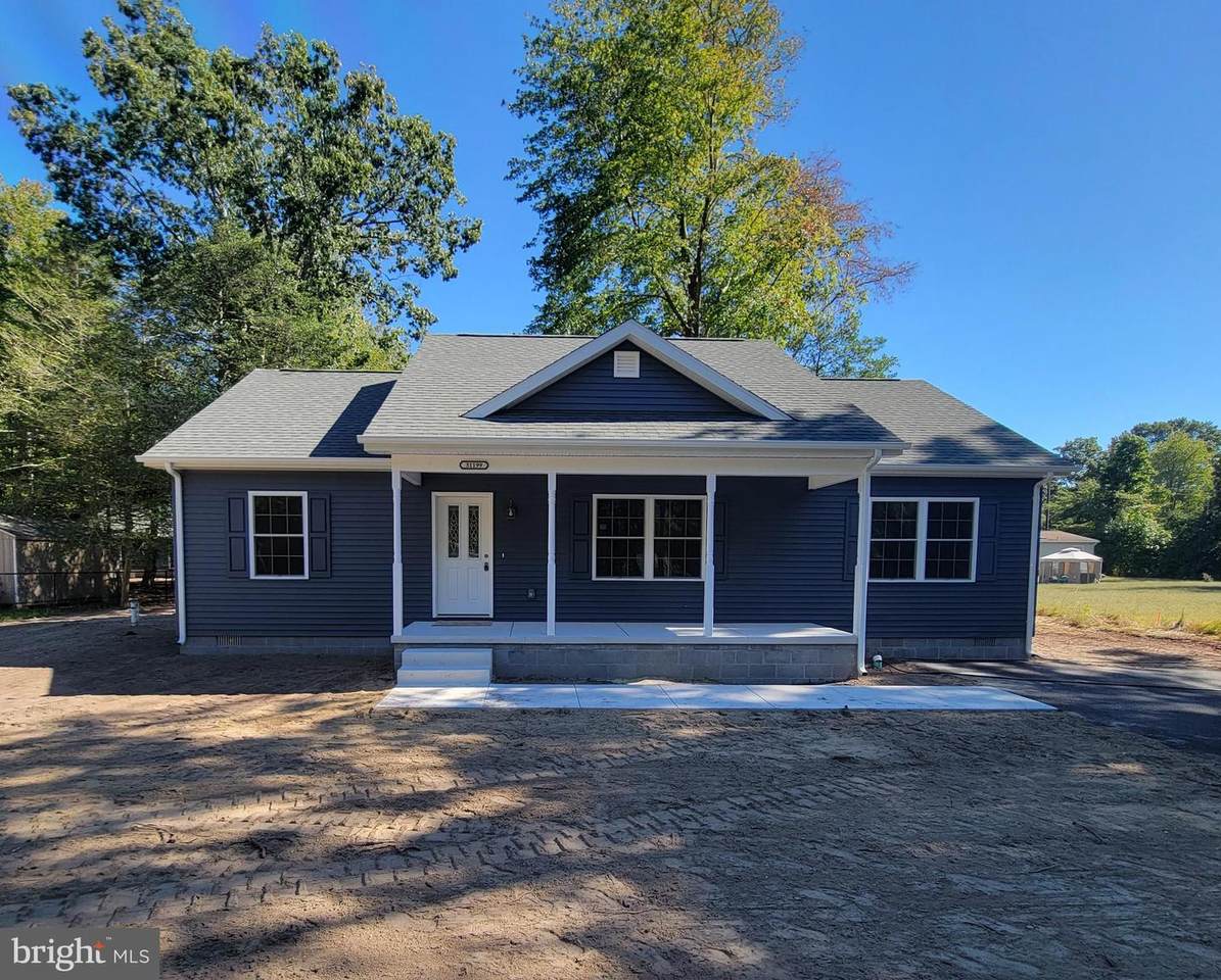 31455 Railway Rd - Photo 1