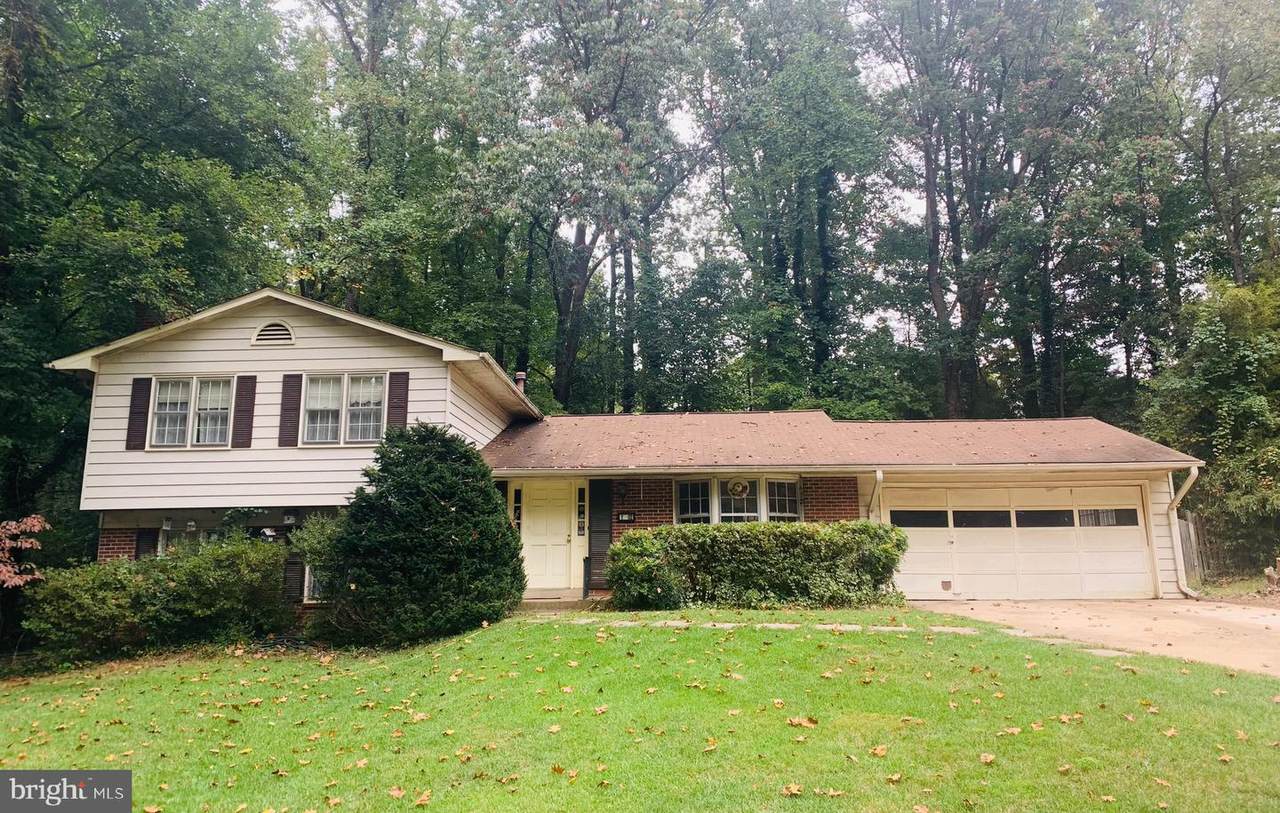 1002 Pickett Place - Photo 1