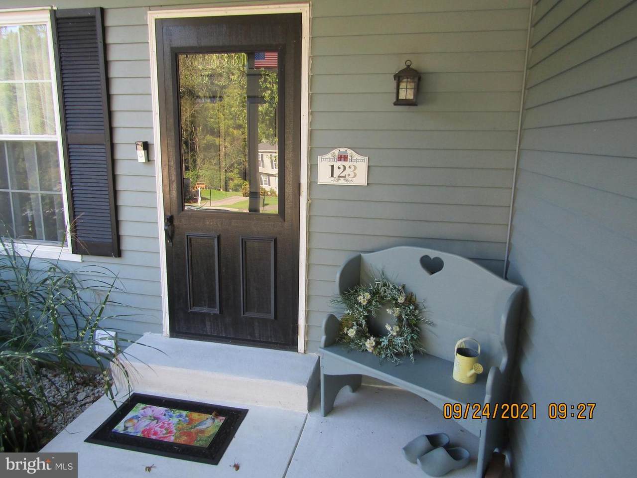 123 Lambeth Court - Photo 1