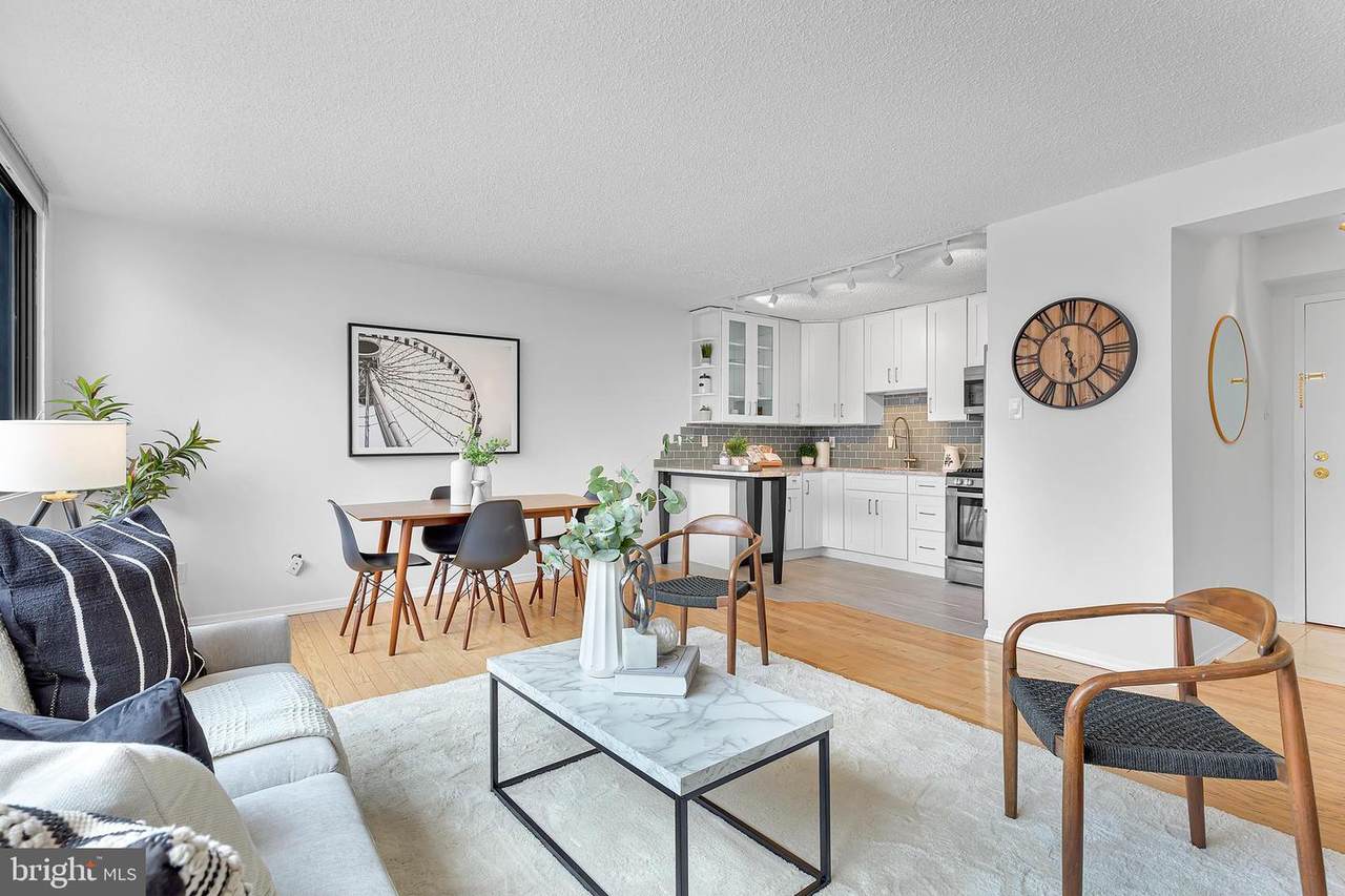 1245 13TH Street - Photo 1
