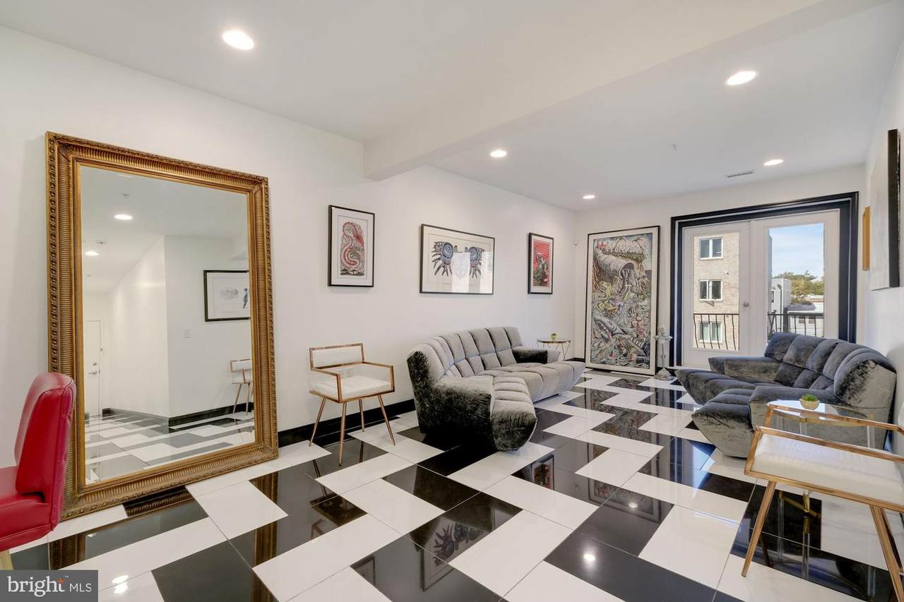 1629 L Street - Photo 1