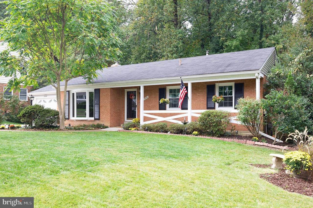 8304 Carrleigh Parkway - Photo 1