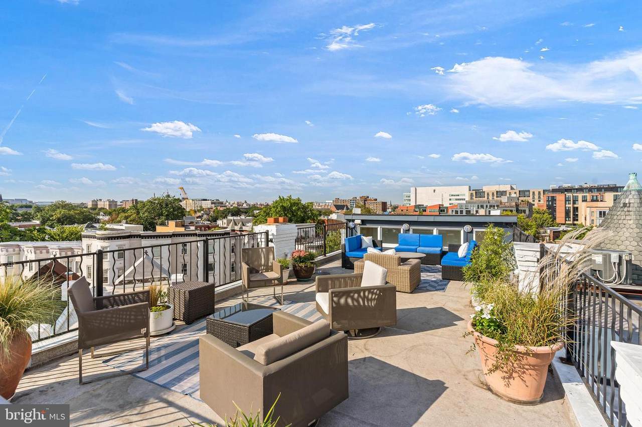 1829 5TH Street - Photo 1